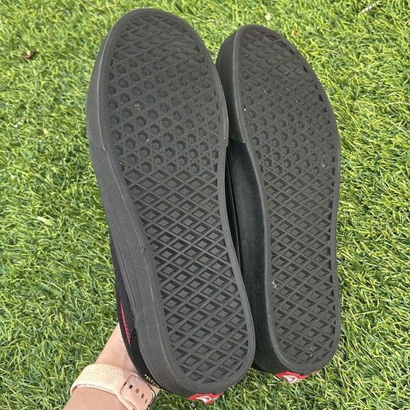 Vans x Disney Mickey Mouse Black Shoes Sneakers in Mens Size 9.5 - Picture 8 of 9